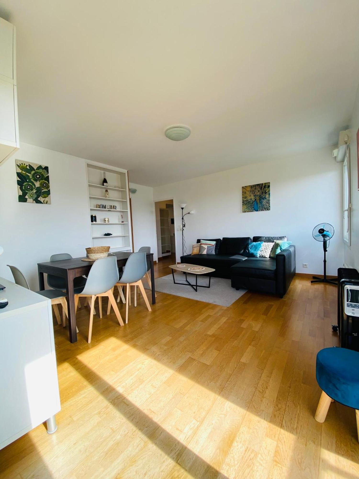 Charmant Appartement 3 Pieces Proche Rer & Disney Монтеврен Екстериор снимка